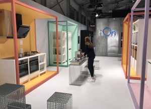 Candy showt tijdens de M.O.W. zijn nieuwe ambities en stijldetails