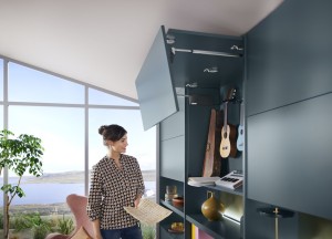 AVENTOS top: grote fronten integreren in stijl