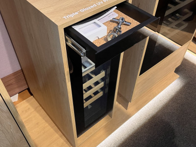 WITT 30cm wijnkoeler met sommelierlade