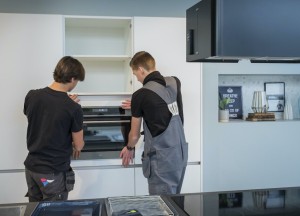 Het eerste jaar van de opleiding Keukenmonteur, hoe gaat dat?