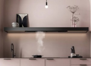 Falmec's Shelf is een stijlvolle wandplank met geïntegreerde afzuiging voor de eigentijdse keuken