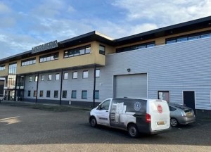 Liebherr neemt partner Buram Electro over